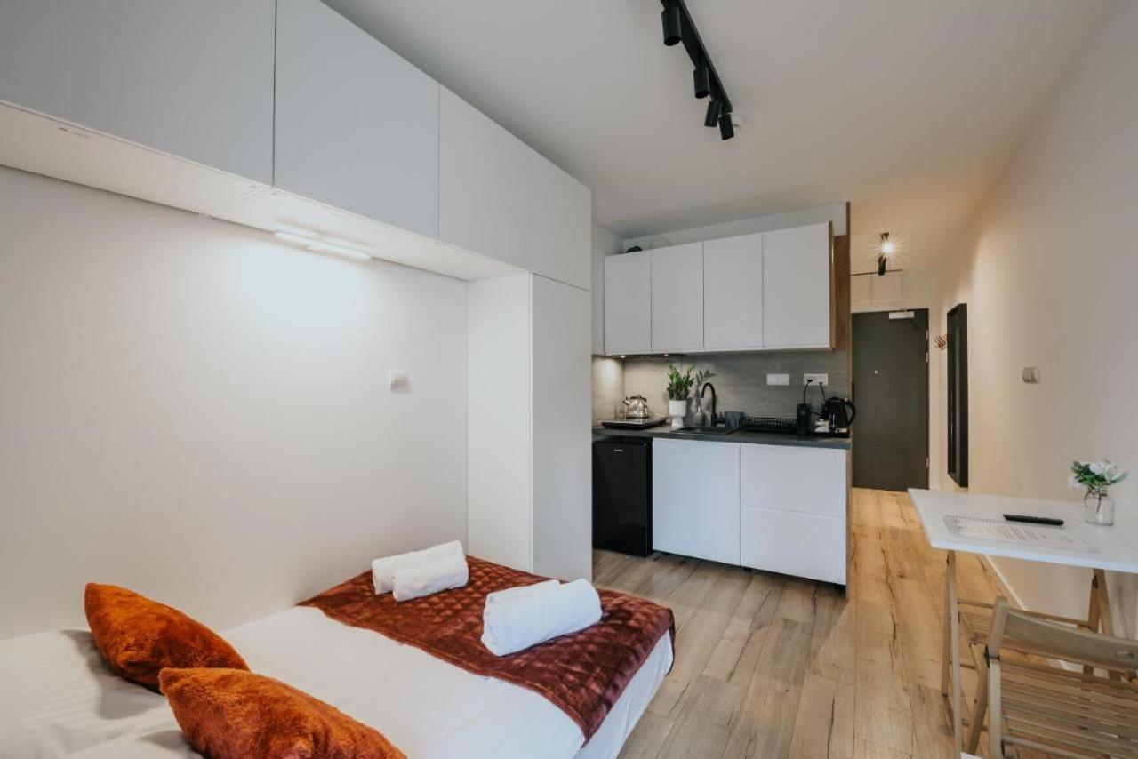 Mikro Aparty Bezplatny Parking Vratislav Exteriér fotografie